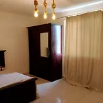 Amazing View Apartment In Rehab City